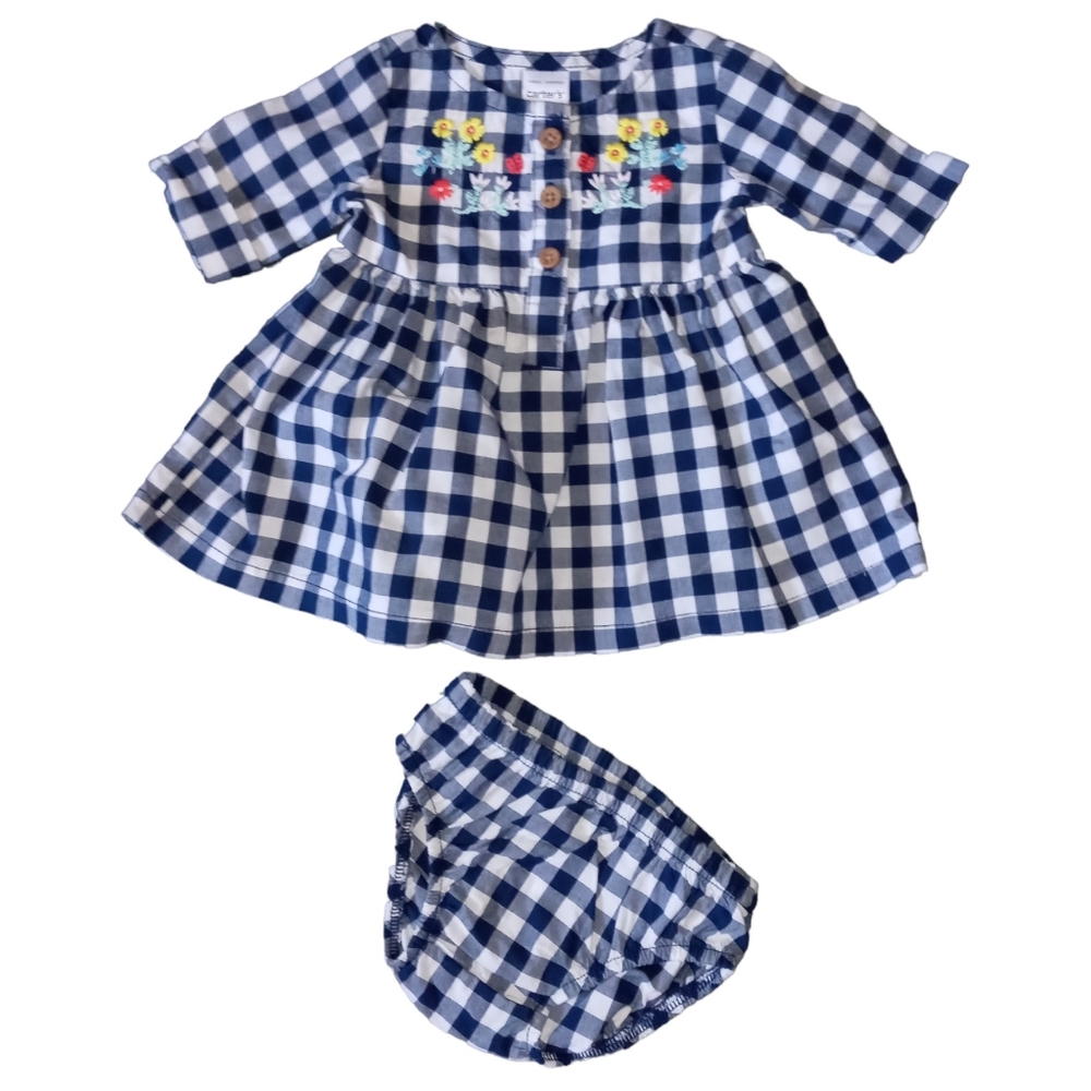 😍SALE!😍 Carter's baby girl dress and bloomer Size NB